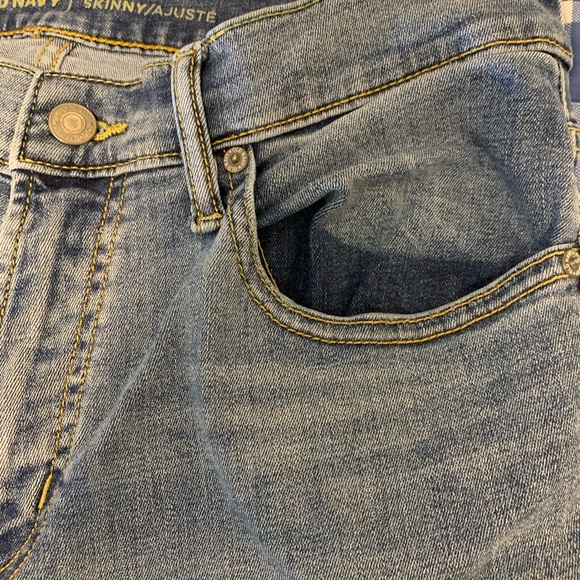 Old Navy Men’s Jeans (Skinny) - Picture 7 of 8